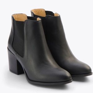 Women’s Heeled Chelsea Commuter Boot